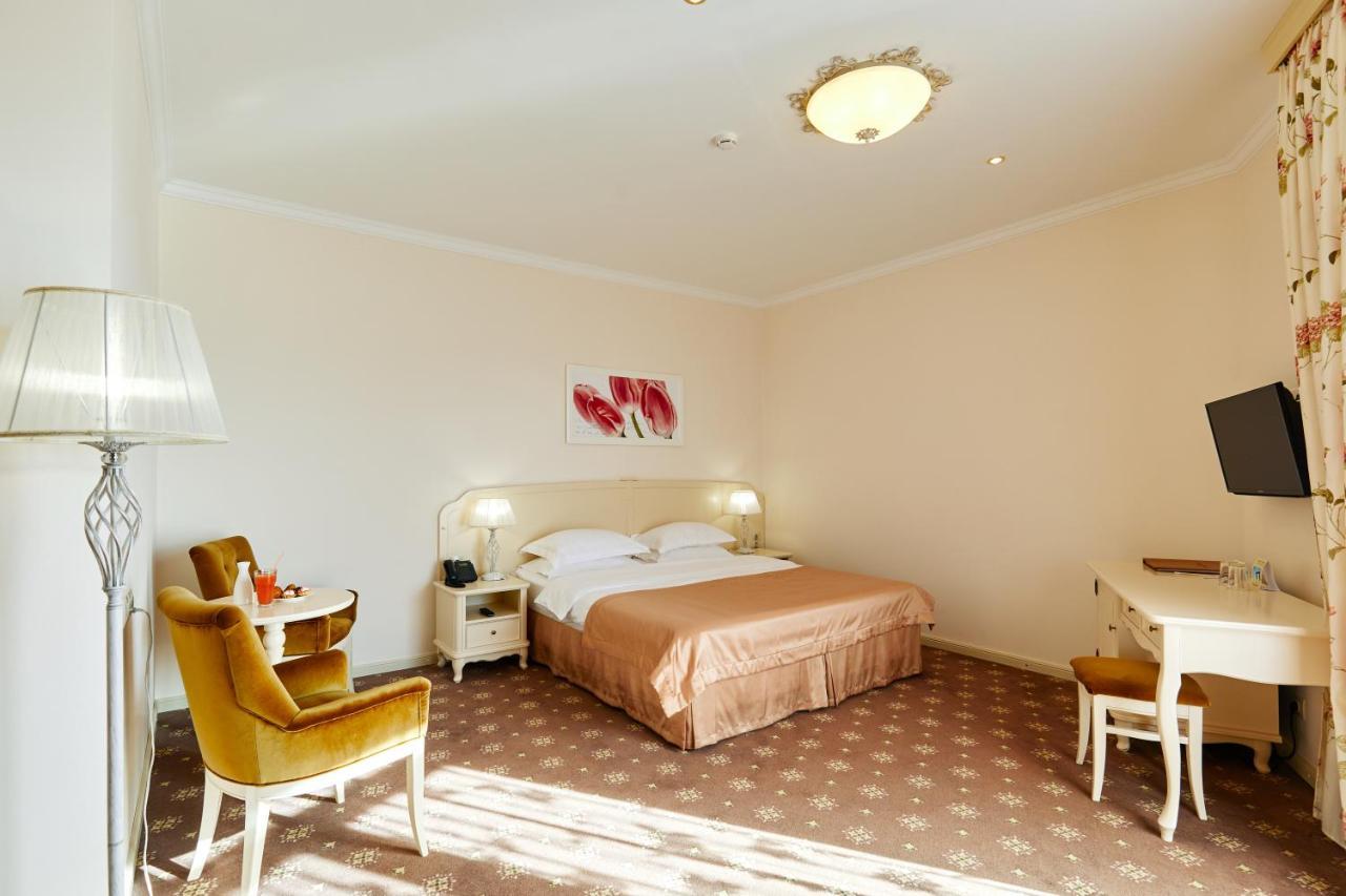 Medical&Spa Resort Alfa Radon Baraviki Eksteriør billede
